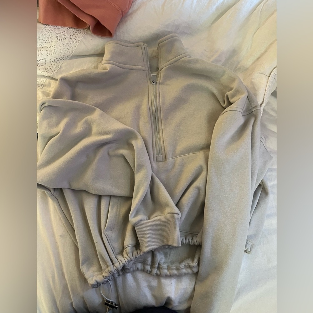 Women’s 90 degree quarter zip medium